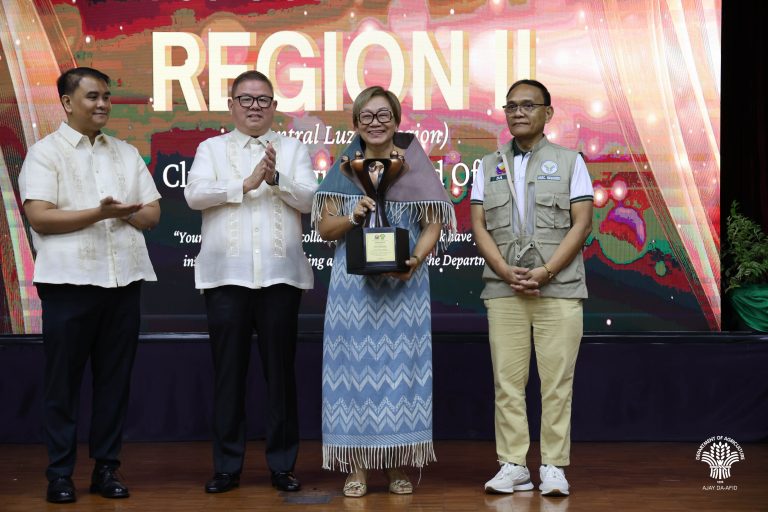 𝗗𝗔 𝗥𝗙𝗢 𝟮 𝗕𝗮𝗴𝘀 𝗥𝗮𝗻𝗸 𝟭 𝗶𝗻 𝘁𝗵𝗲 𝗙𝗶𝗿𝘀𝘁-𝗘𝘃𝗲𝗿 𝗣𝗔𝗦 𝗔𝘄𝗮𝗿𝗱𝘀, 𝗖𝗶𝘁𝗲𝗱 𝗮𝘀 𝗕𝗲𝘀𝘁 𝗣𝗲𝗿𝗳𝗼𝗿𝗺𝗶𝗻𝗴 𝗥𝗲𝗴𝗶𝗼𝗻𝗮𝗹 𝗢𝗳𝗳𝗶𝗰𝗲 𝗳𝗼𝗿 𝗙𝗬 𝟮𝟬𝟮𝟰